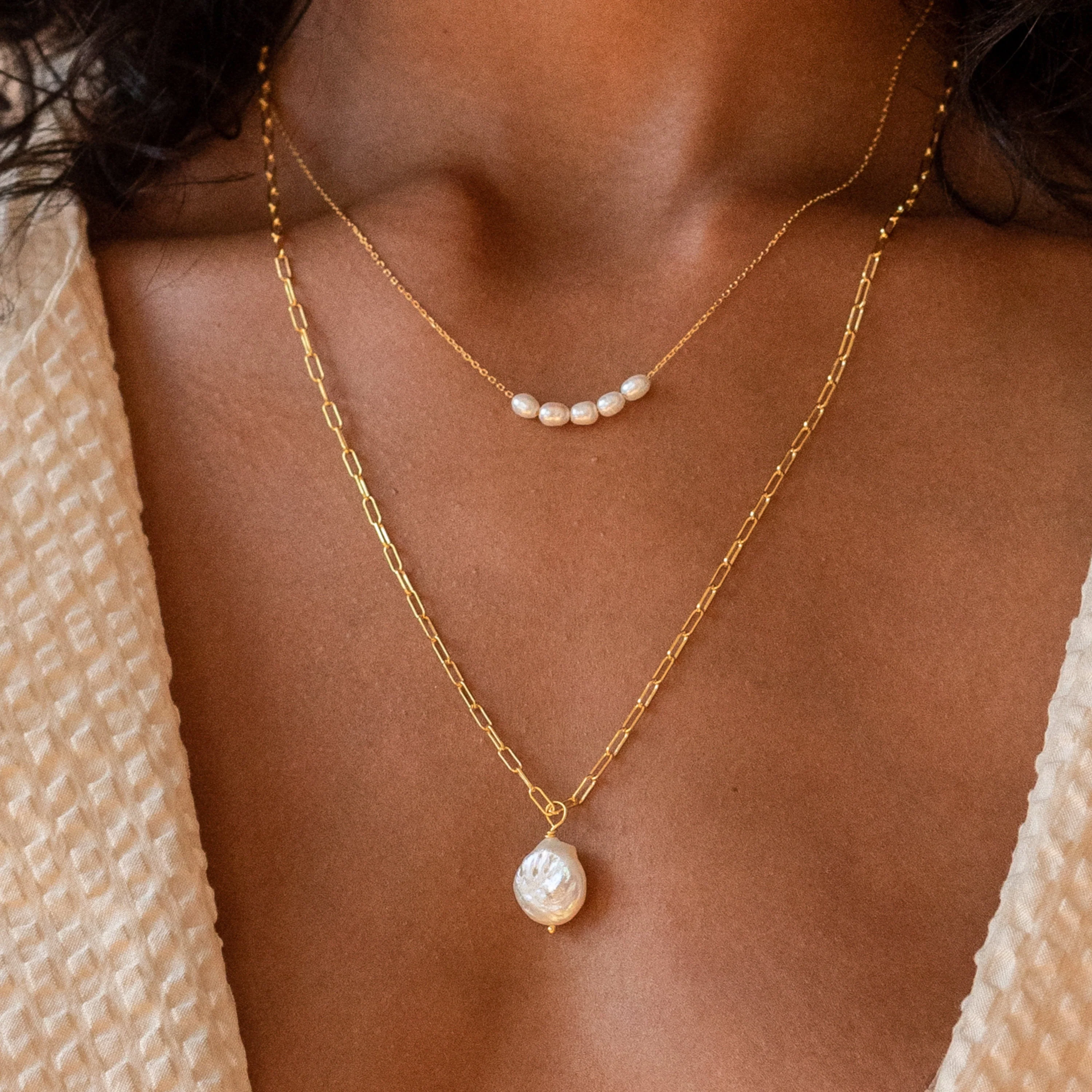 Pearl Bead Necklace in 18K Gold - Image 3